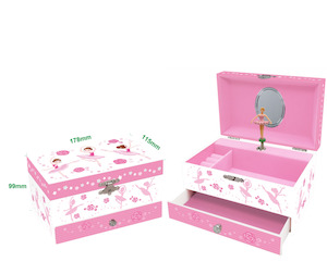 Gifts: Musical Jewellery Box