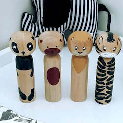 Character Pegs: Newborn gift set  âNatural Wild pegsâ