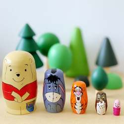 Nesting Dolls: Winnie the Pooh nesting doll set