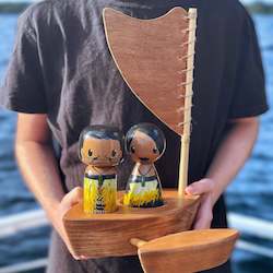 Aotearoa Gifting: Waka Nui, waka wawaenga, waka iti