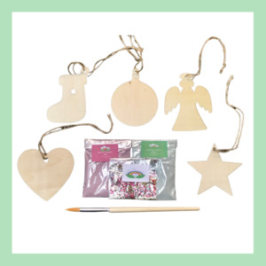 Baby Toys: Eco Crayons - Christmas Decorations Mini Kit
