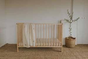 Leni Swaddle Blanket - Kanuka