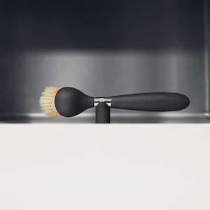 Yeseco: yeseco The One Brush Black