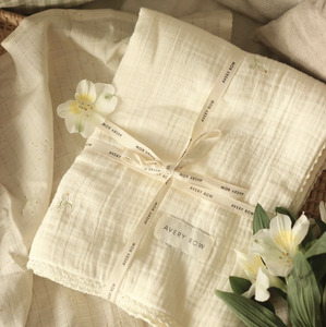 Baby: Avery Row Embroidered Muslin Blanket Wild Chamomile