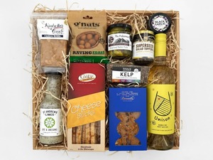 Products: Platter & Picnic Gift Box