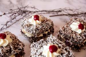 Brownies Tarts Buns: Lamingtons (No Added Gluten) Sept only
