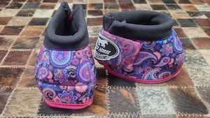 Black Friday: Bell Boots (no turn) - Paisley