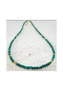 Semi Precious Stone: Malachite Natural Stone Necklace