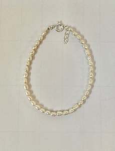 White Pearl Bracelet 5x3 mm