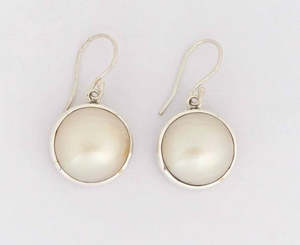 Mabe Pearl White 15mm Earrings