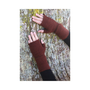 Possum Merino: 8 Colours - Lothlorian Possum Merino Fingerless Mitten