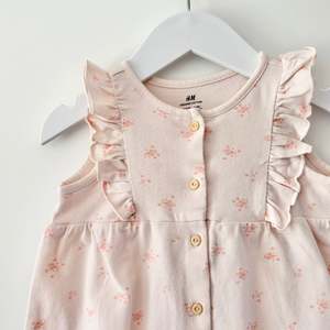 H&M Organic Floral Romper, 4-6m