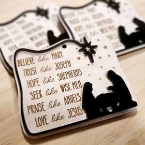 Traditional Christmas Tree Ornament