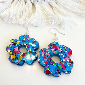 Summer Speckled Flower Earrings - Chunky Blue Glitter