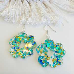 Summer Speckled Flower Earrings - Light Blue
