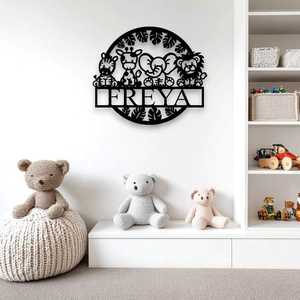 Family Name Decor: Personalised Safari Animals Name Round