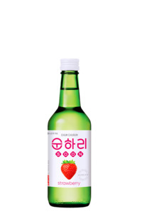Chum Churum Strawberry Soju 12% 360ml