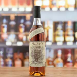 Bourbon North American Whiskey: Noah's Mill Small Batch 57.15%