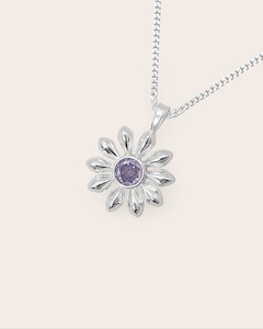 Products: Starkeeper Daisy Necklace