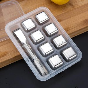 Travel Barware: Stainless-Steel Ice Cubes Whiskey Stone Set Toolbox: Clip and 8 Cubes