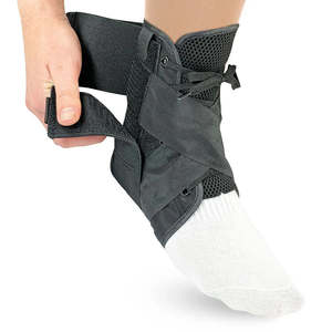 Ankle Stabilisers: LACE UP ANKLE