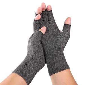 Compression Hand: ARTHRITIS GLOVES TO HELP RELIEVE ACHES, PAINS AND STIFFNESS ASSOCIATED WITH ARTHRITIS
