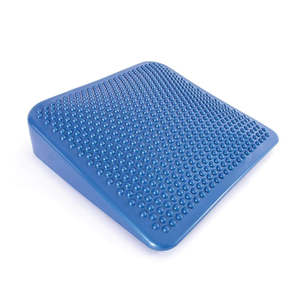 66FIT JUNIOR INFLATABLE WEDGE CUSHION WITH PUMP