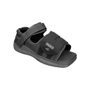 DARCO MEDICAL SHOE IDEAL FOR POST SURGERY AND ACCOMMODATING INJURY