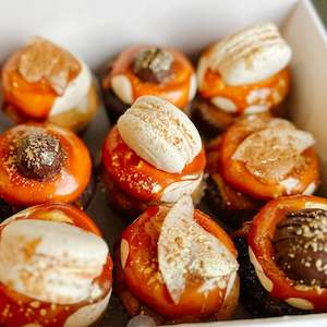 Caramel Lovers Cupcakes Box