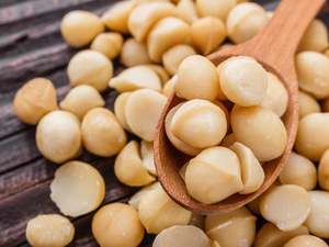 Grocery: Organic Macadamia Nuts