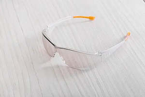 Safety Specs: Blue Eagle SM-80c Wrapex