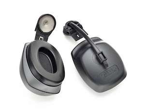 Ear Muffs: QUICKSNAP CAP MOUNT Earmuff Black/silver 25 dB NRR Cls 4 equiv