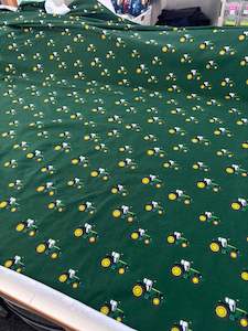 Hoodies: Hoodie - green tractors