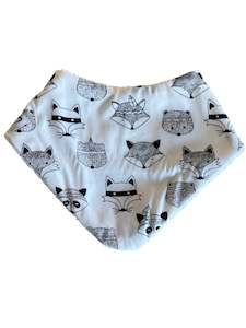 BIB  - NEW FOX/RACOON BIB