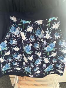 Womans Comfee Pants: Womans Comfee Skirts - NAVY