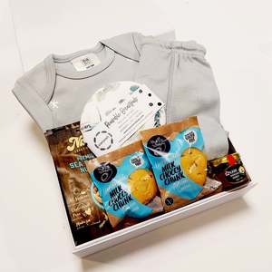 Baby Gift Hampers Gift Baskets: Welcome to the World- Bodysuit, Leggings & Breastpads Baby Gift