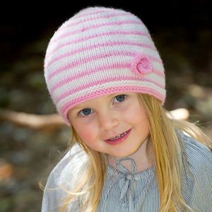 Lisafdesign: Kezia Flower Hat Knitting Pattern (LC08)
