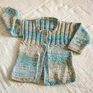 Batik Jacket Knitting Pattern (K491)