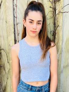 Yuri Cropped Singlet Grey