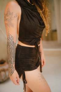 Rustic: Cobra Hood & Jungle Heat Shorts Rustic Brown