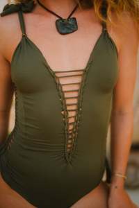 Wild Swim: Shredded one-piece swimsuit - Olive green
