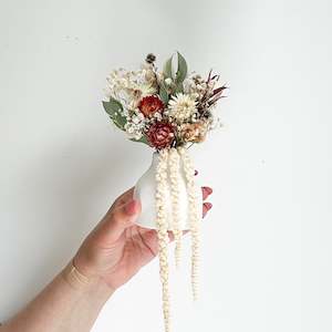 Pretty In Pink: Bud vase arrangement 1