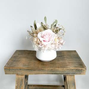 Flower Vase: Petite Pot -  Baby pink