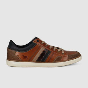 Cognac: Blake Casual Shoes Tan