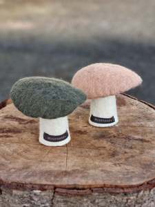 Flat Felt Mushroom