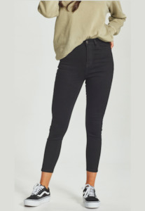 Junkfood Jeans: JUNKFOOD BOWIE SHORT STUFF - BLACK