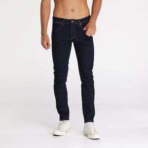 Mens Denim: WRANGLER STOMPER JEAN - RINSE INDIGO