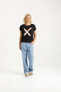 HOMELEE JACKIE TEE - BLACK WITH BLOSSOM BERRY