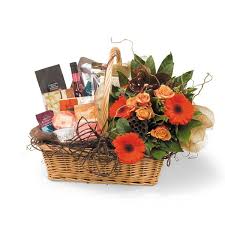 Products: Gourmet & flower basket - Wildstem Florists
