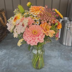 Products: Flower Picking - Monday Mar 23, 6: 00-7: 00pm - Wildwood Farm
